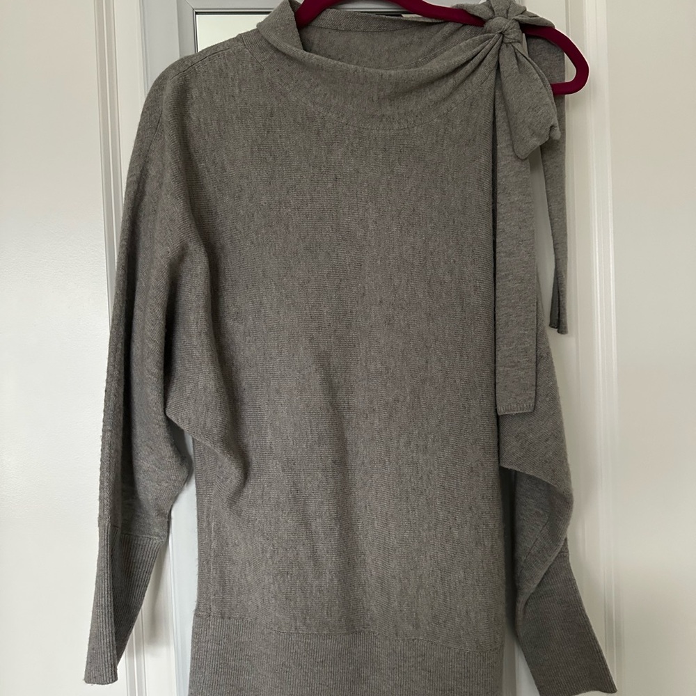 Club Monaco Gray One Shoulder Sweater with Bow